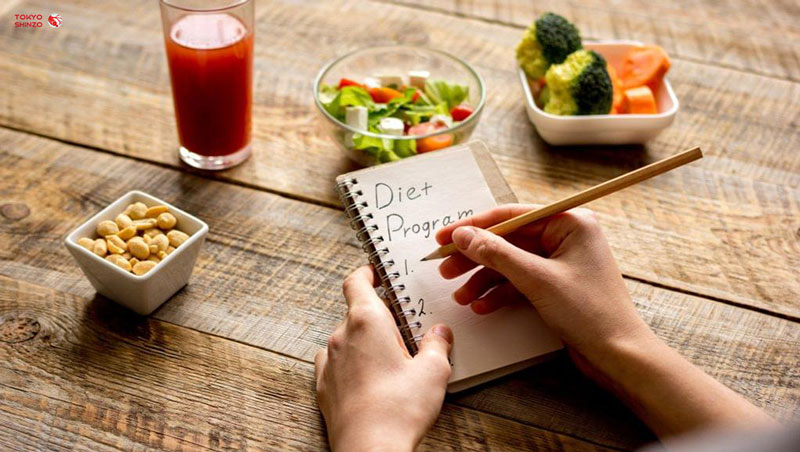 Thiết lập chế độ ăn uống lành mạnh để tăng tuần hoàn máu não
